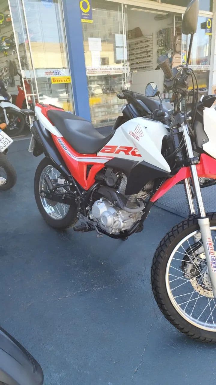 Honda Bros 2019