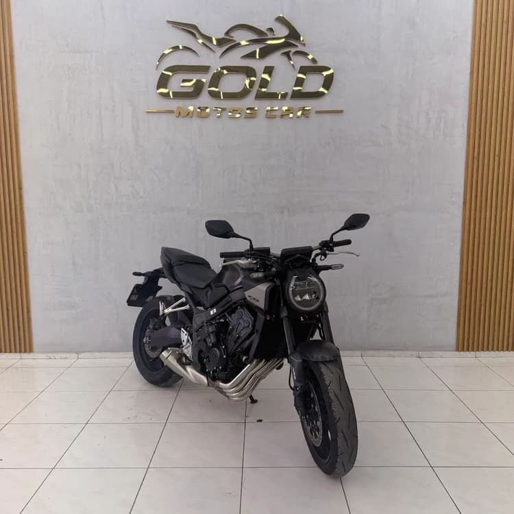 Honda CB650 R E-Clouch 2026!