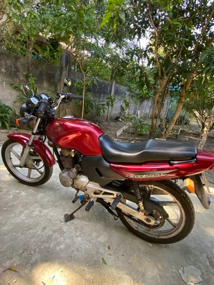 CBX 200 STRADA