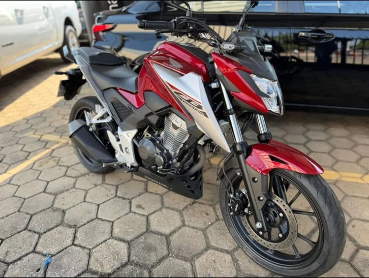 CB Twister 300F