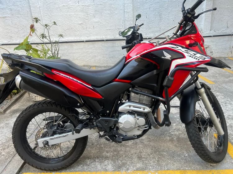 XRE 300 RALLY 