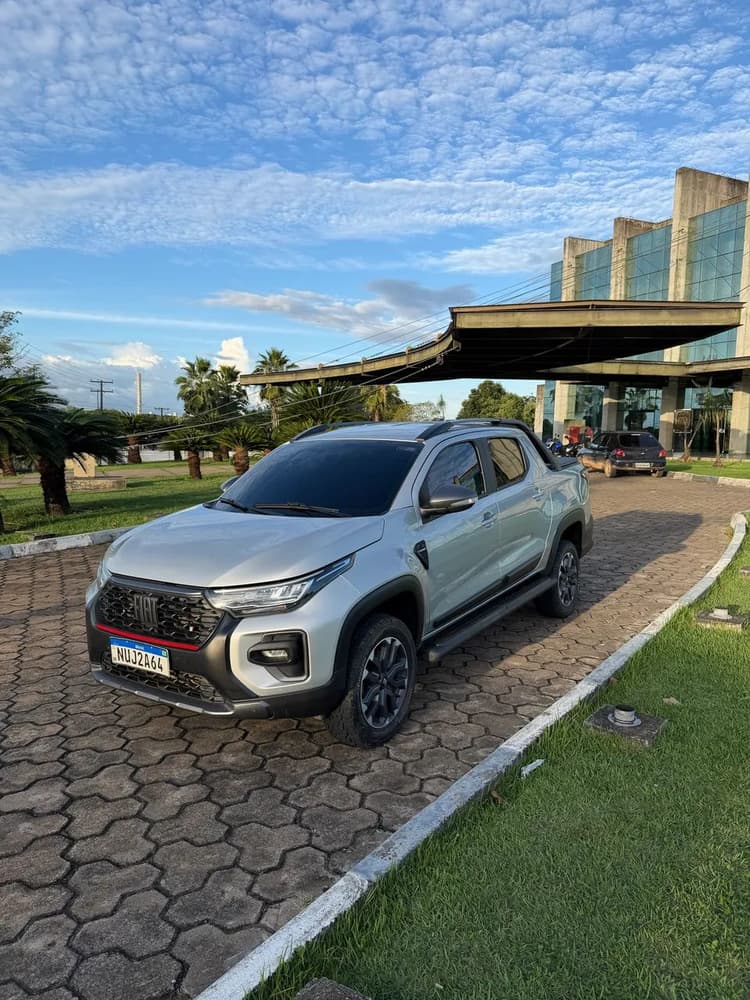 Fiat Strada Ultra 1.0 Flex Turbo CD Aut. 2025