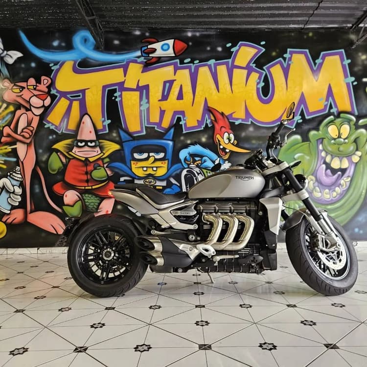 TRIUMPH ROCKET III R