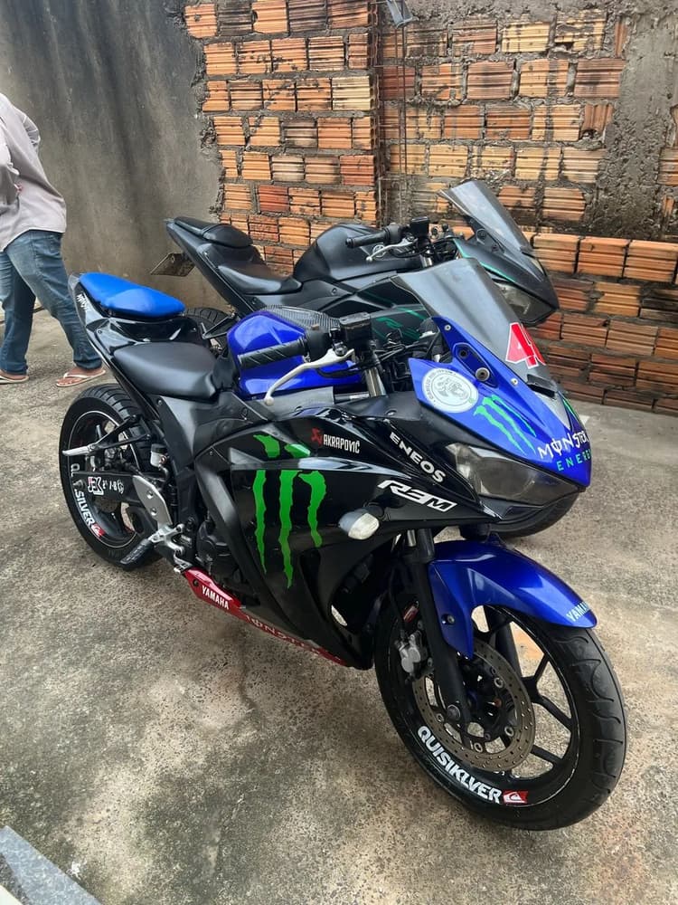 R3 Yamaha