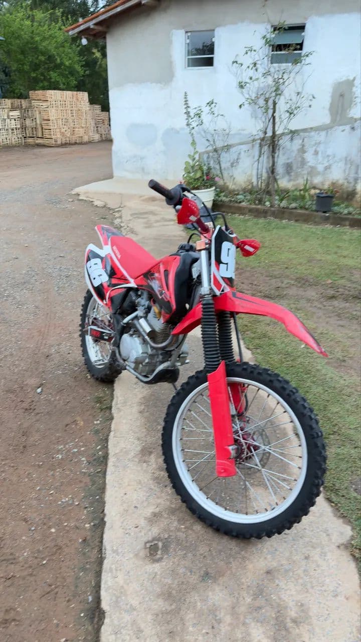 CRF 230 