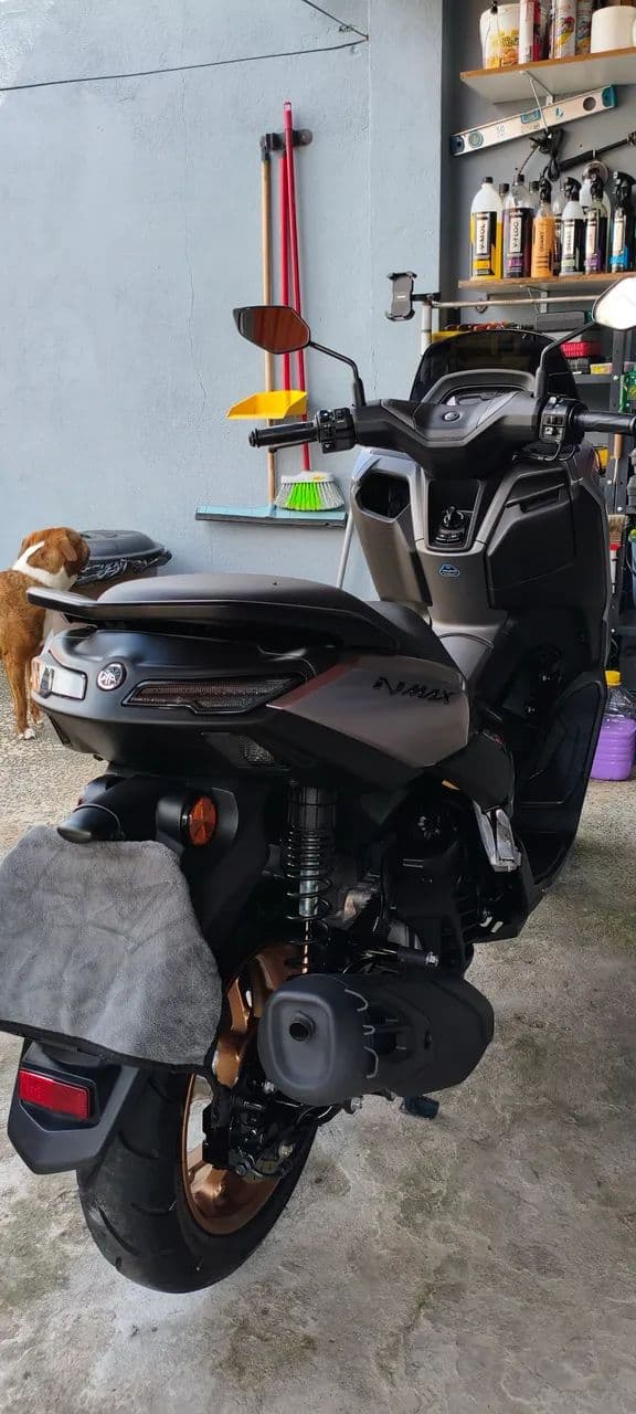 NMAX 160 ABS