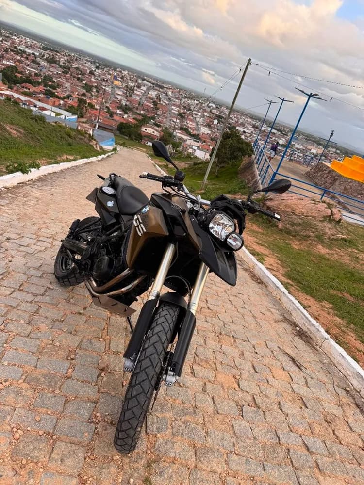 MOTO CONSERVADA!