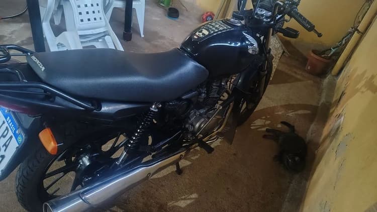 Titan 150
