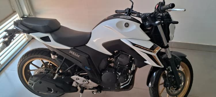 Vendo Fazer 250