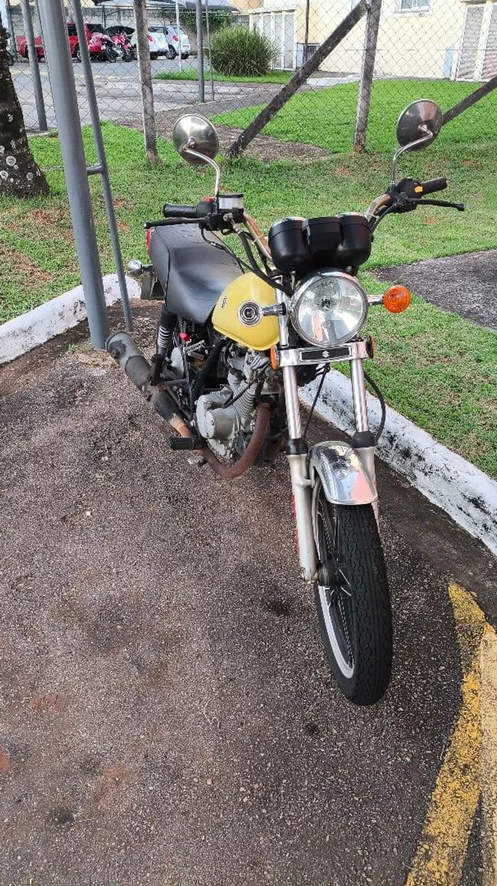 Intruder 125