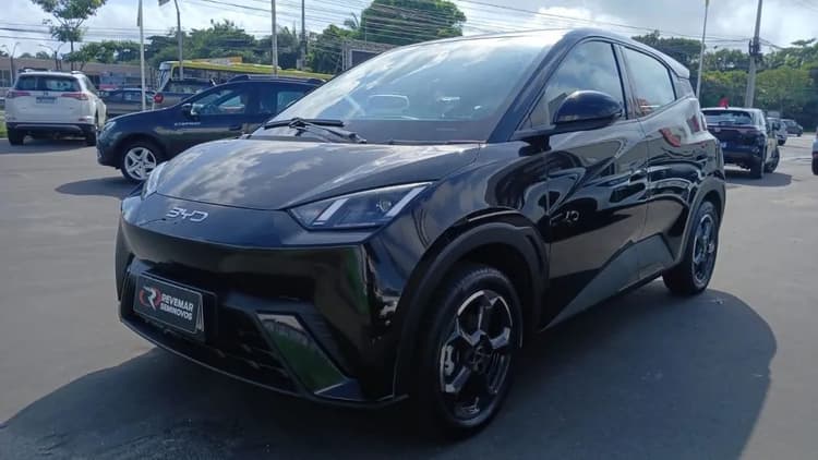 BYD Dolphin EV (Elétrico) 2025