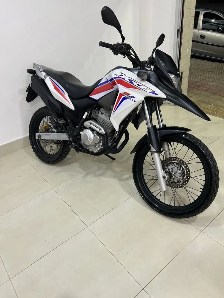 Xre 300