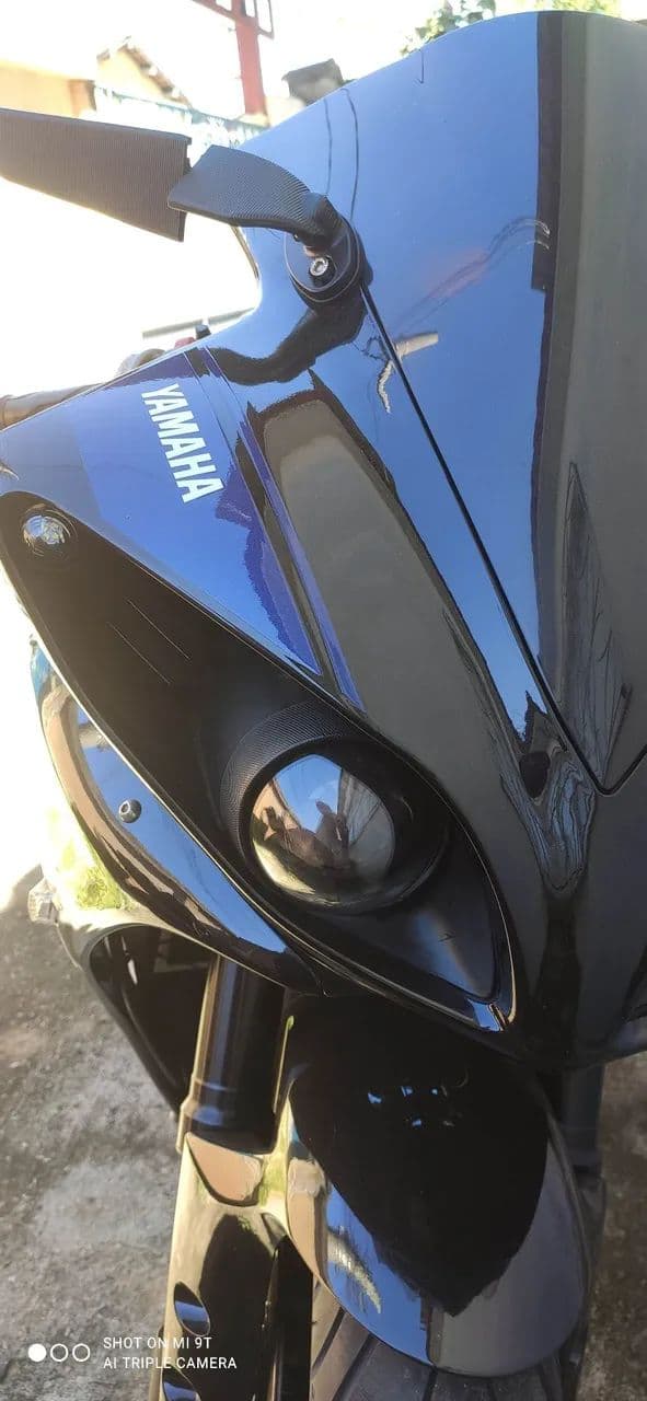 Yamaha r1 2010 