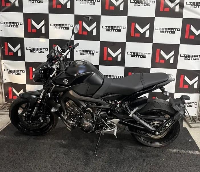 YAMAHA MT09 ABS 2025