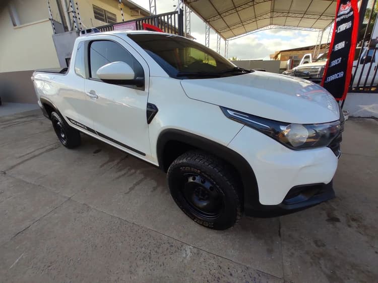 Fiat Strada Endurance 1.4 Flex 8V CS Plus 2021