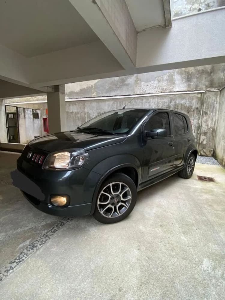 Fiat Uno Sporting 1.4 EVO Fire Flex 8V 4P 2012