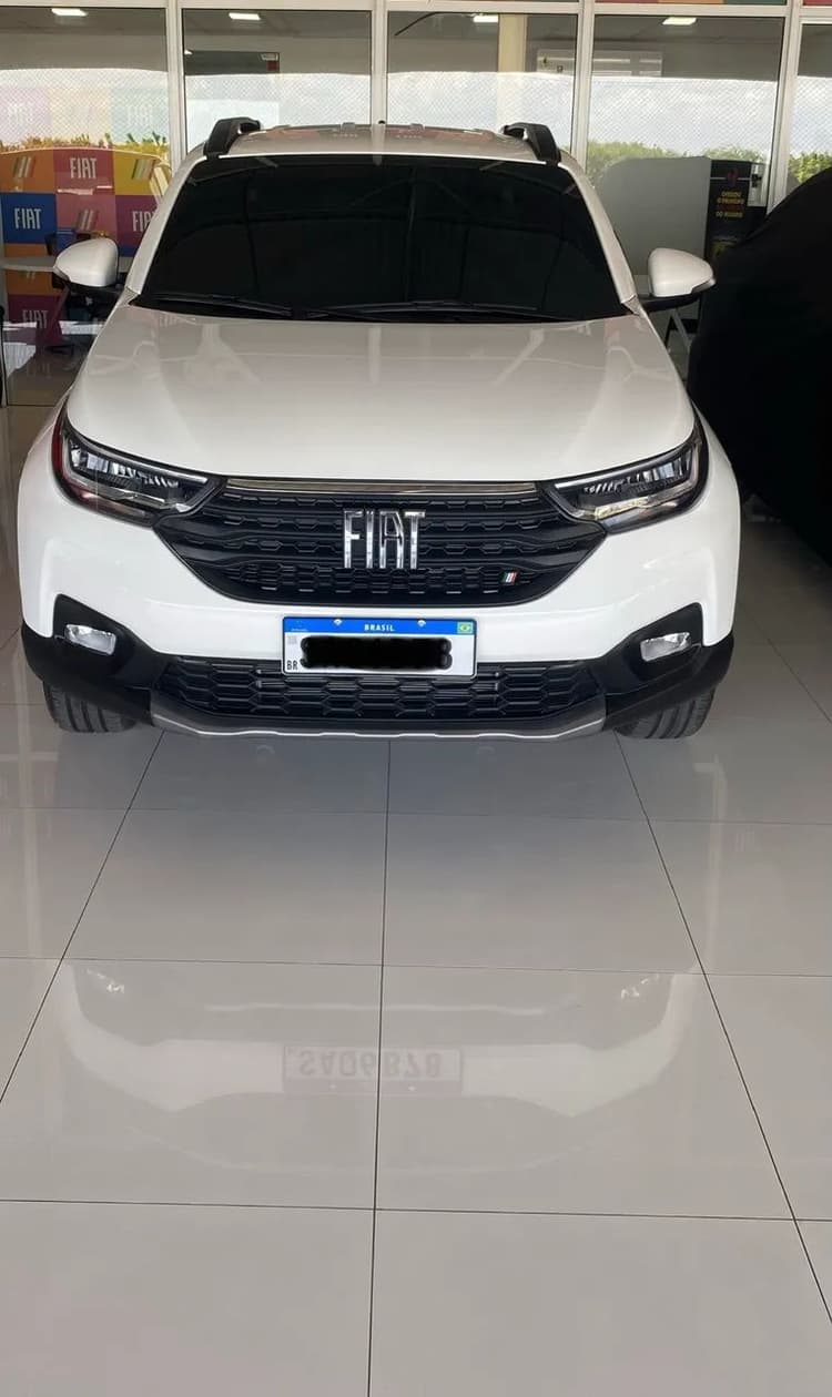 Fiat Strada Volcano 1.3 Flex 8V CD 2023