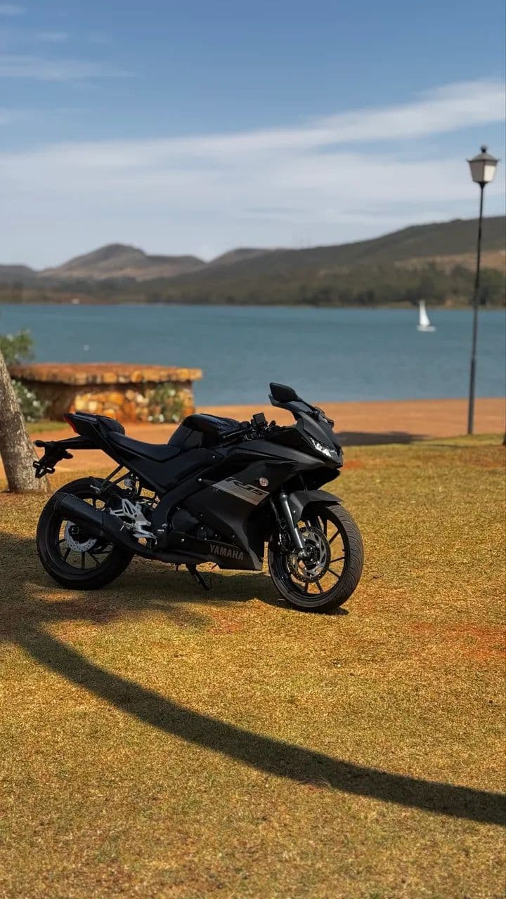 Yamaha R15