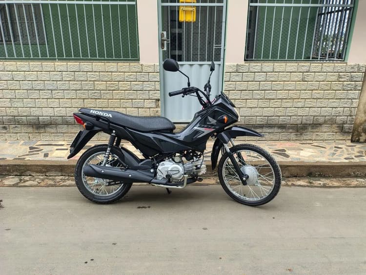 Vendo pop 110, estado zero.