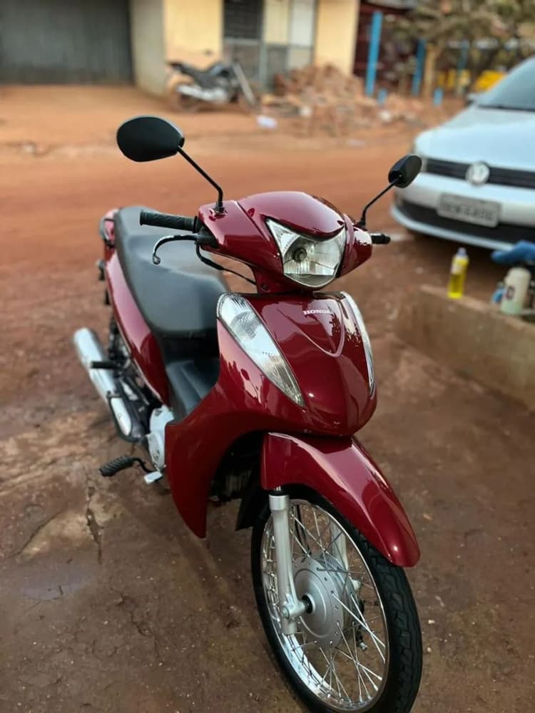 Vendo Biz 125 modelo ES 2014 