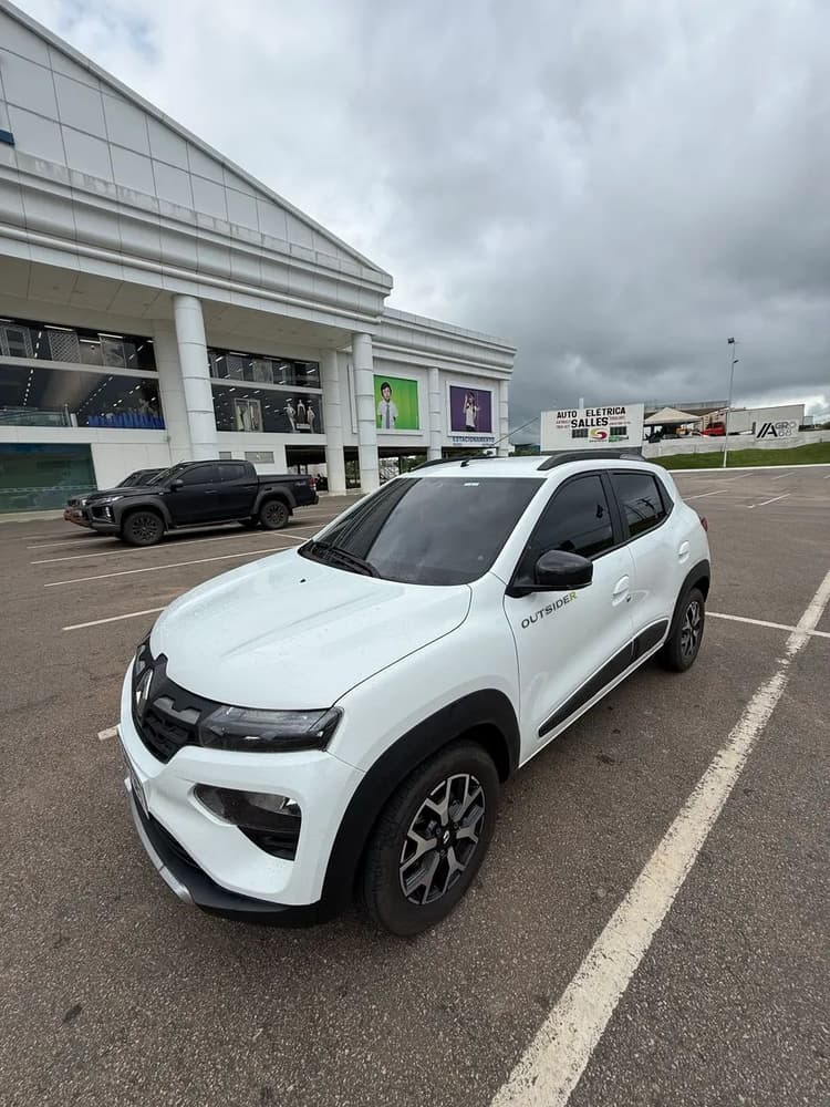 Renault Kwid Outsider 1.0 Flex 12V 5P Mec. 2025
