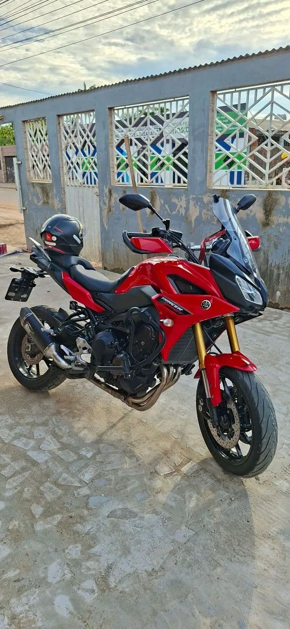 Trace 900 gt