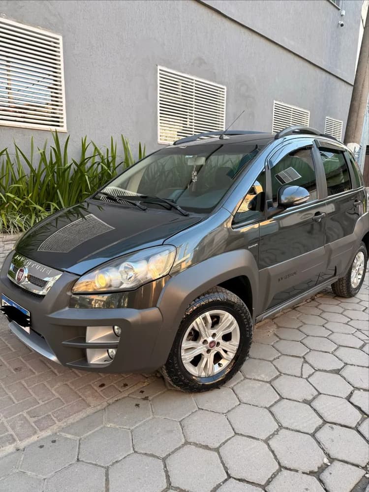 Fiat Idea Adv./ Adv.lock.dualogic 1.8 Flex 5P 2014
