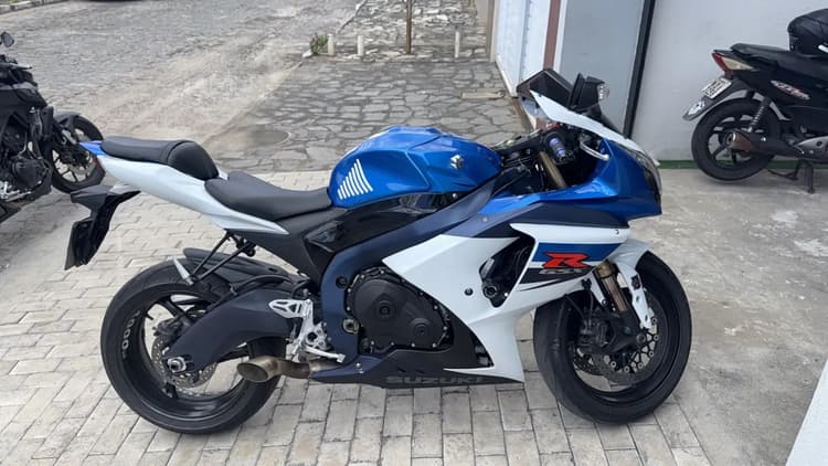 Gsx r1000 ( SRAD ) 