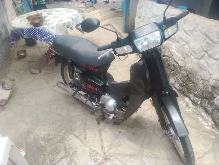 Vendo cinquentinha toda conservada 2600 $