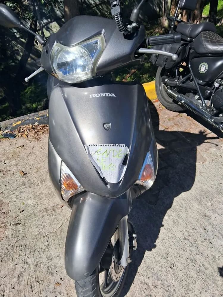 Honda Lead 2010 