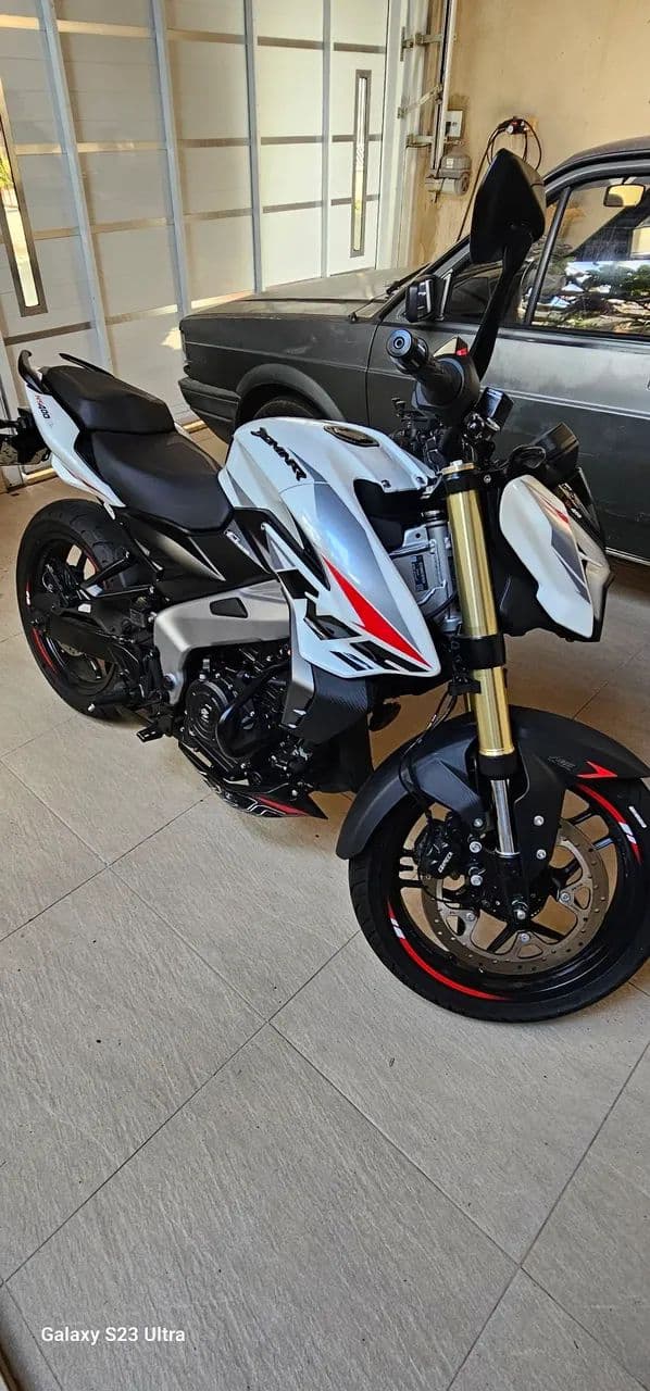 BAJAJ  Dominar NS400Z