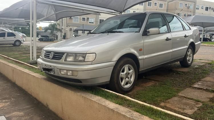Volkswagen Passat 2 1995
