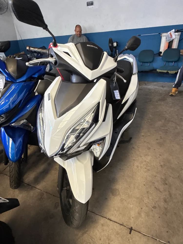Elite 125.  2019