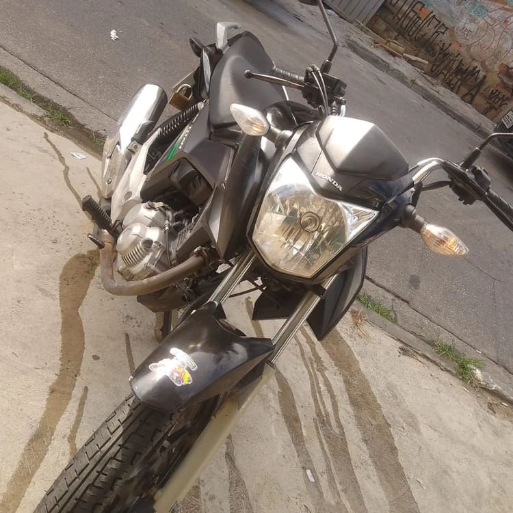 TITAN EX 160 