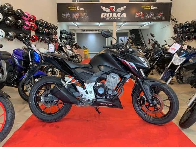 CB300