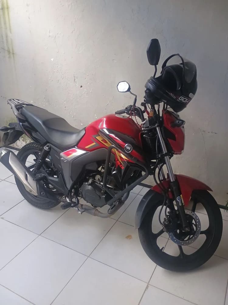 Dk 160 nova $13500 bem nova 