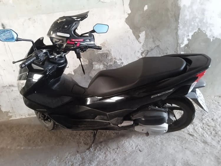 PCX 2016 43000 valor 10.00 tel.999849611