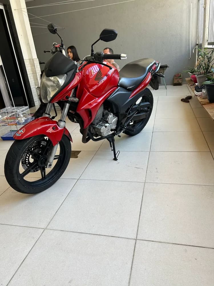 CB300r 