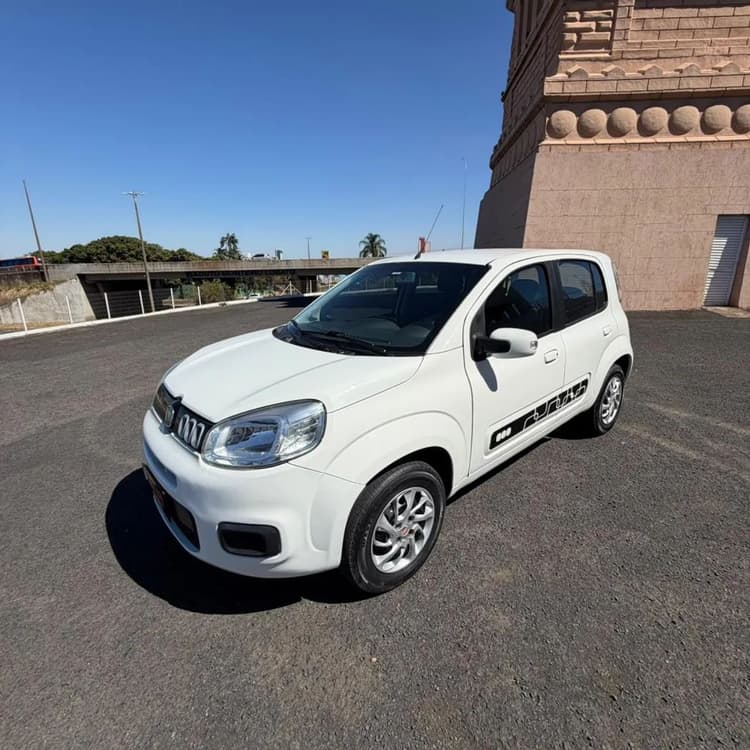 Fiat Uno Evolution 1.4 Fire Flex 8V 5P 2015