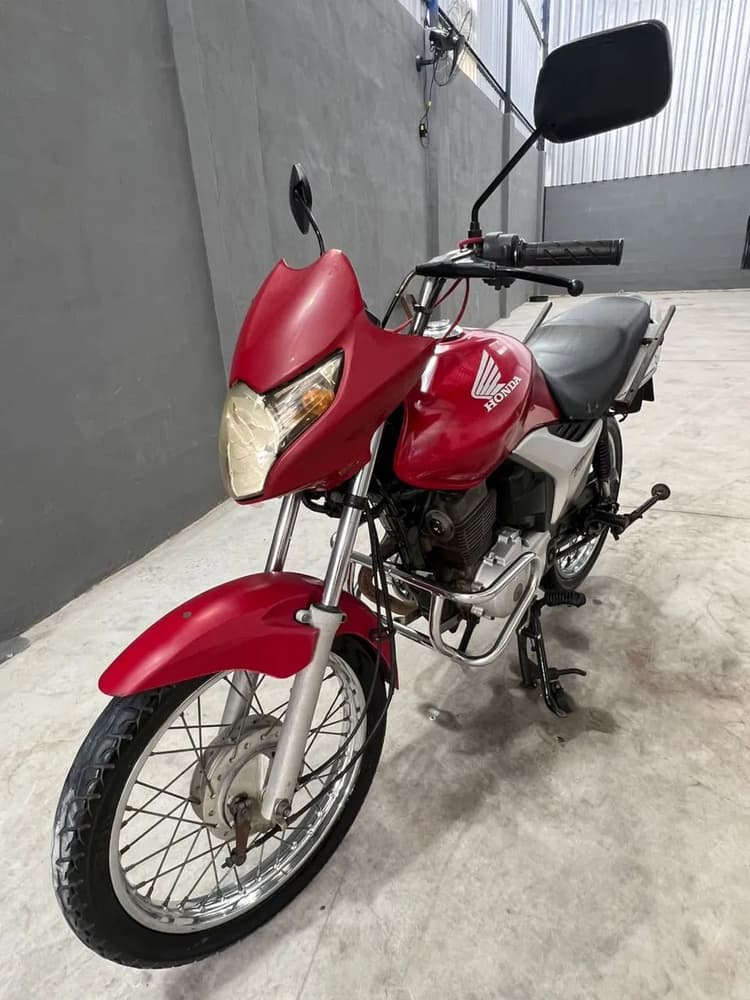 Titan 160 