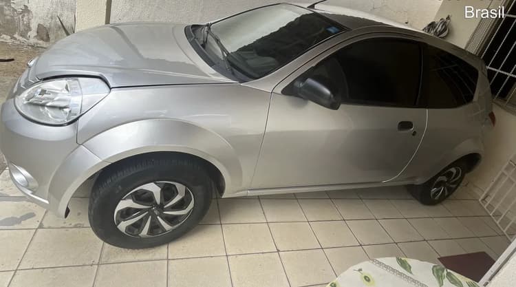 Ford KA 1.0 Tecno 8V Flex 3P 2011