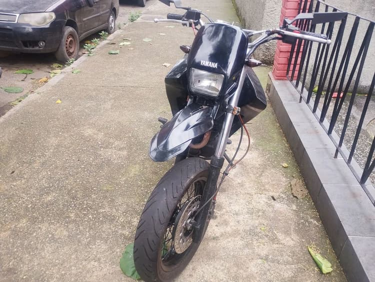 XT 600E