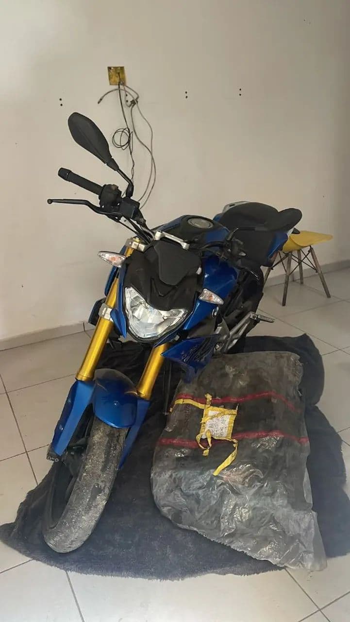 BMW g310r