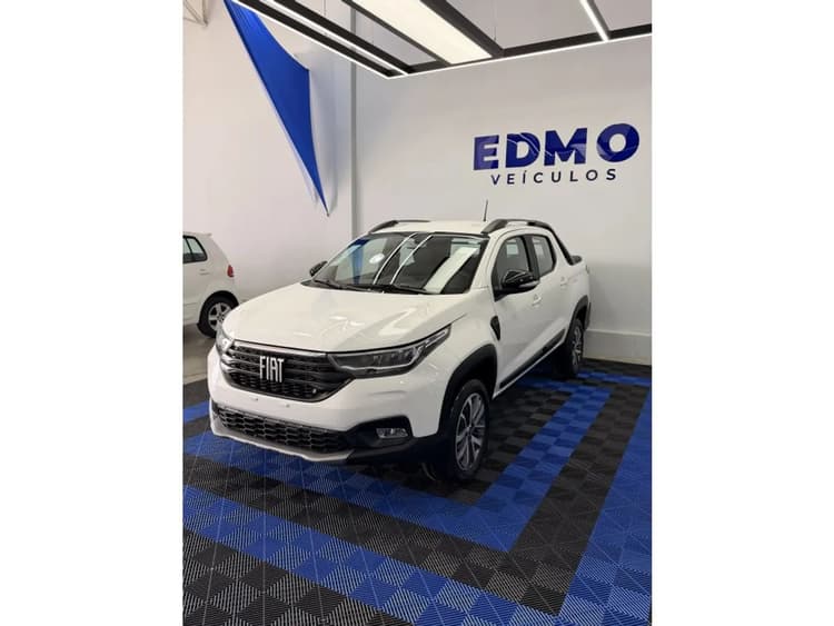 Fiat Strada Volcano 1.3 Flex 8V CD 2027