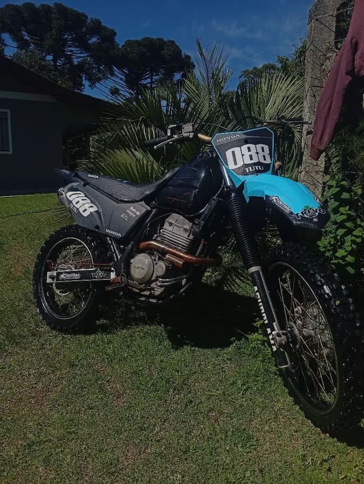 Tornado 250
