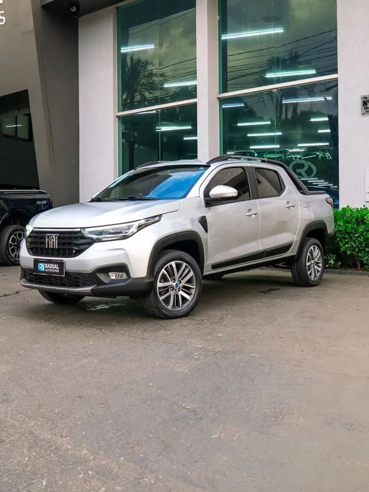Fiat Strada Volcano 1.3 Flex 8V CD 2023