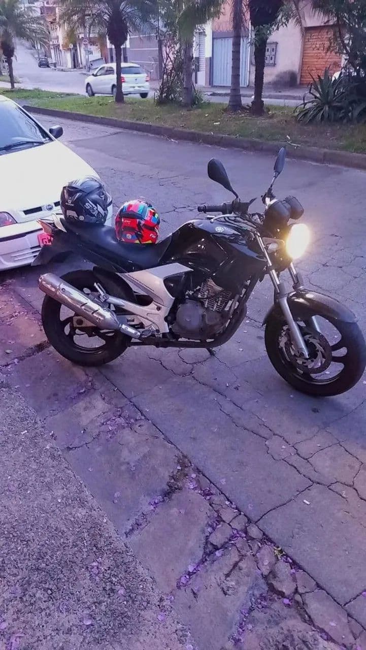 Fazer 250 
