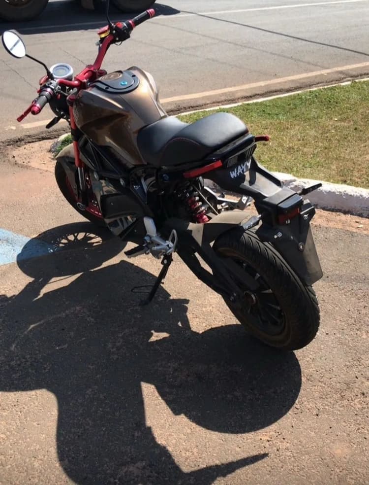Moto elétrica 