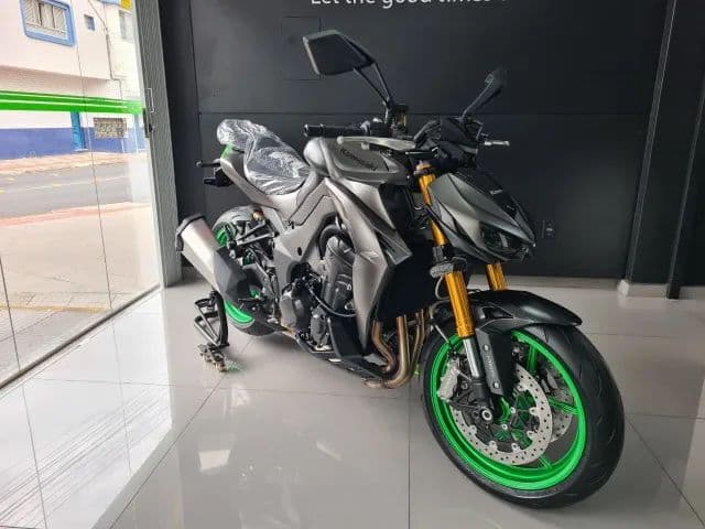 Z1100 2027