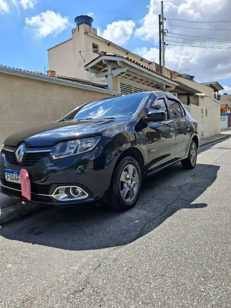 Renault Logan Expression Hi-flex 1.6 8V 4P 2014